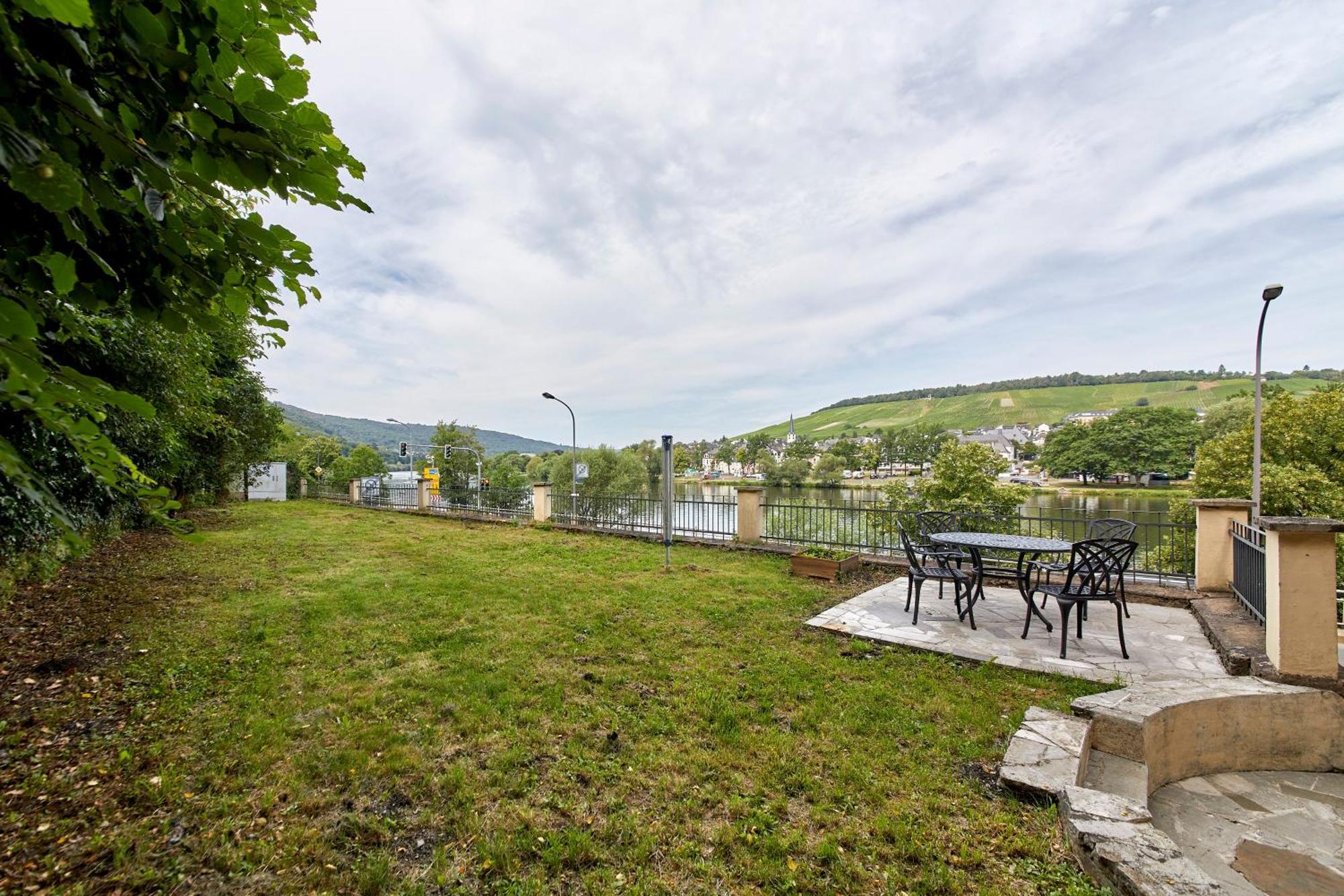Apartament Moselblick Bernkastel-Kues Zewnętrze zdjęcie